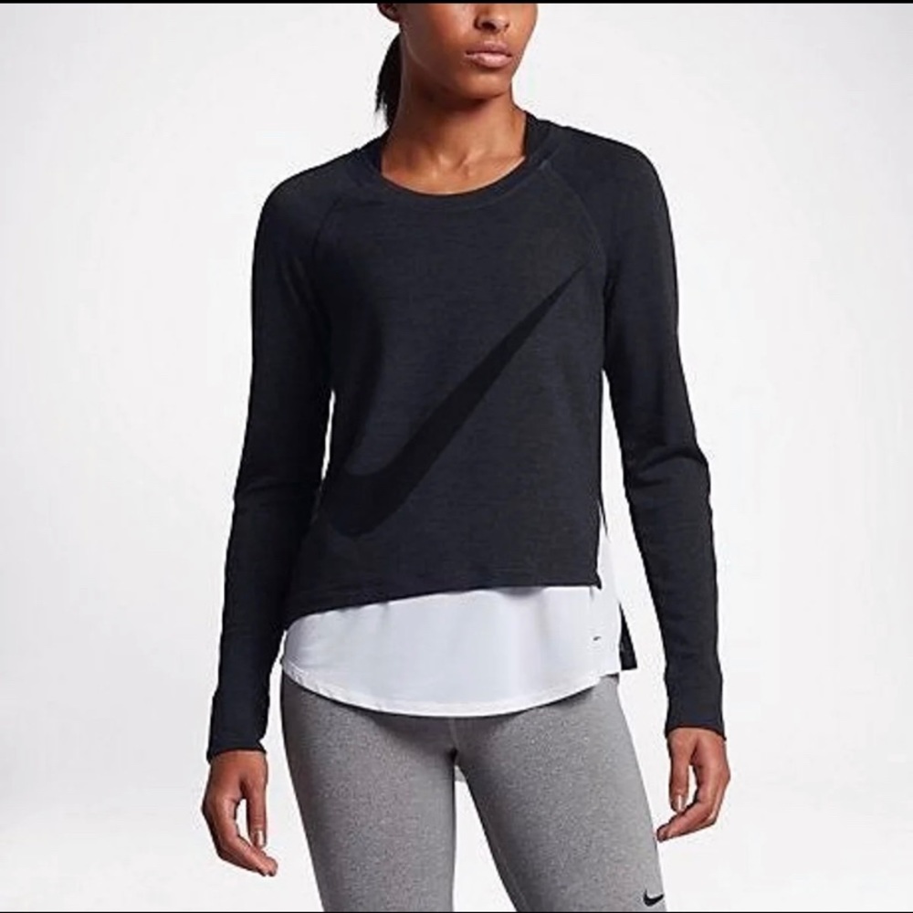 Nike Sphere Training Top